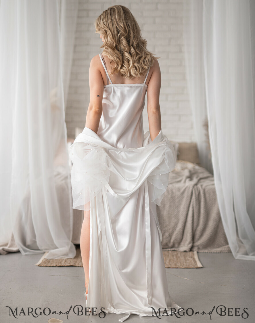 BRIDE bolero, robes, garter Bridal Robes Custom bride robe & Nightgown Set, Long bridal robe with tulle, Custom Sexy boudoir robe, maxi bride puff sleeve get ready robe, hen party