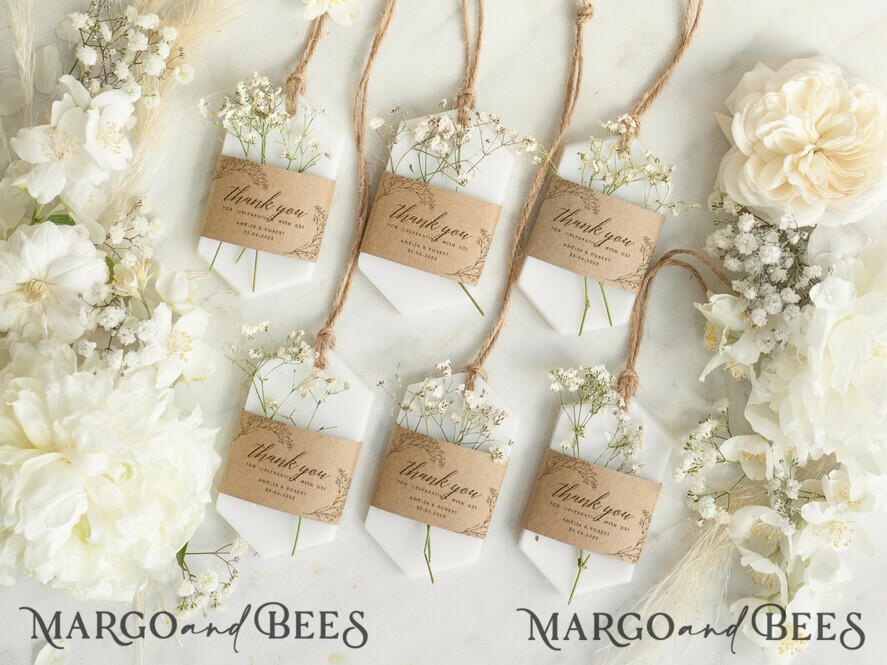 WEDDING FAVORS Wedding Soy Wax Tablet Thank You gift Soy Scented wax Tablet favours with Gypsophila flowers, Rustic wedding air Freshener, Scented thank you Decoration, Baby shower favor gift, wedding favors idea