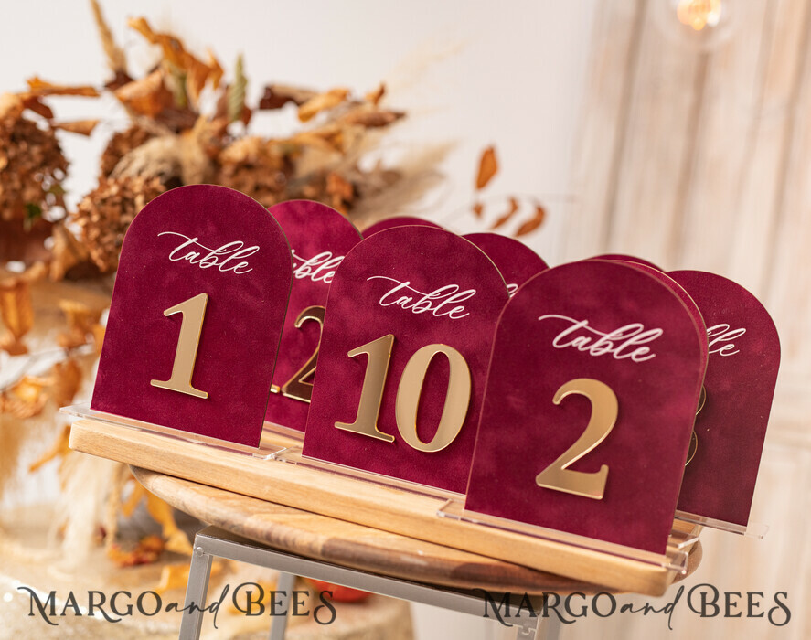 TABLE DECOR SIGNS Velvet table Numbers and Decor Luxury Velvet Arched Table numbers with Acrylic stand, Beige Velvet and Gold Acryl Wedding Table Decor, 3D Golden Letters Arched Table Numbers, Wedding Signage