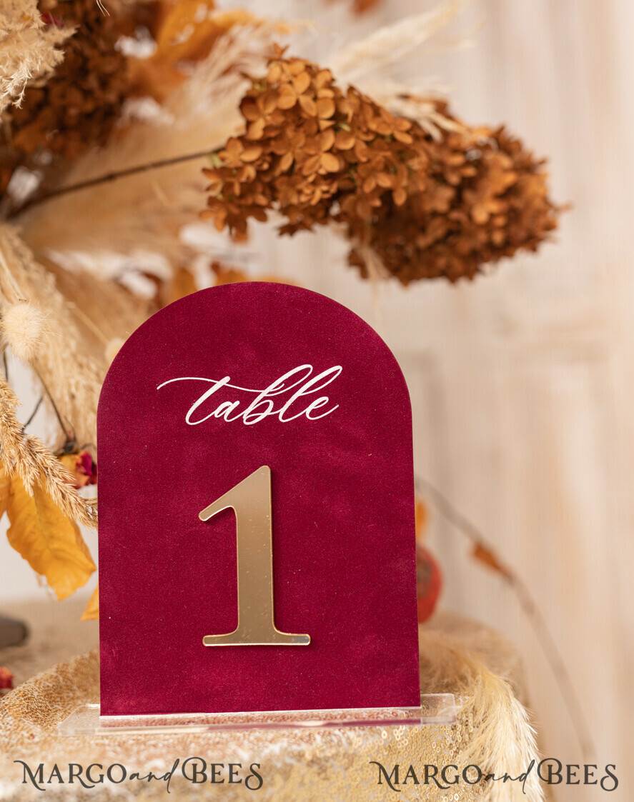 TABLE DECOR SIGNS Velvet table Numbers and Decor Luxury Velvet Arched Table numbers with Acrylic stand, Beige Velvet and Gold Acryl Wedding Table Decor, 3D Golden Letters Arched Table Numbers, Wedding Signage