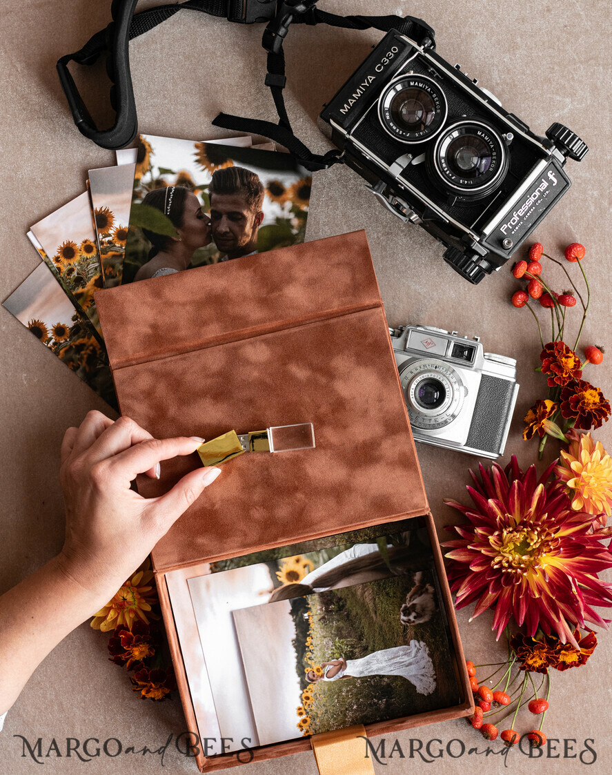 PHOTO ALBUM/ PHOTO BOX Velvet Photo Box Photographer Box Terracotta Velvet Photo Box Photographer Box Wedding Memory Box, Burnt Orange Custom Keepsake Box, Rust Photographer Gifts for Clients, Wedding Pictures packaging, Custom photography Copper box