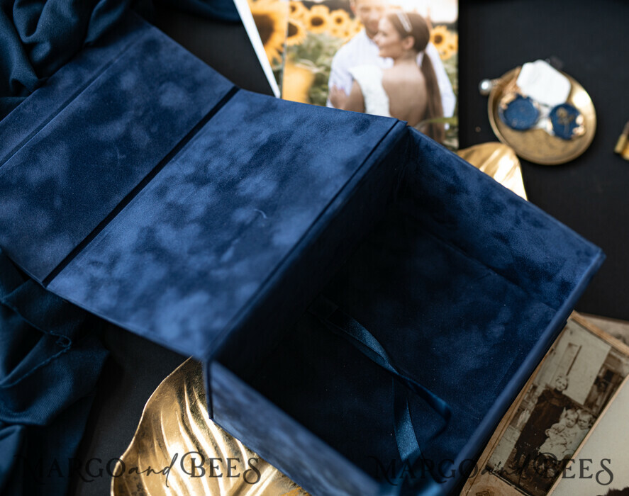 PHOTO ALBUM/ PHOTO BOX Velvet Photo Box Photographer Box Velvet Photo Box Photographer Box Wedding Memory Box, Custom Keepsake Box, Photographer Gifts for Clients, Wedding Pictures packaging, Custom photography box