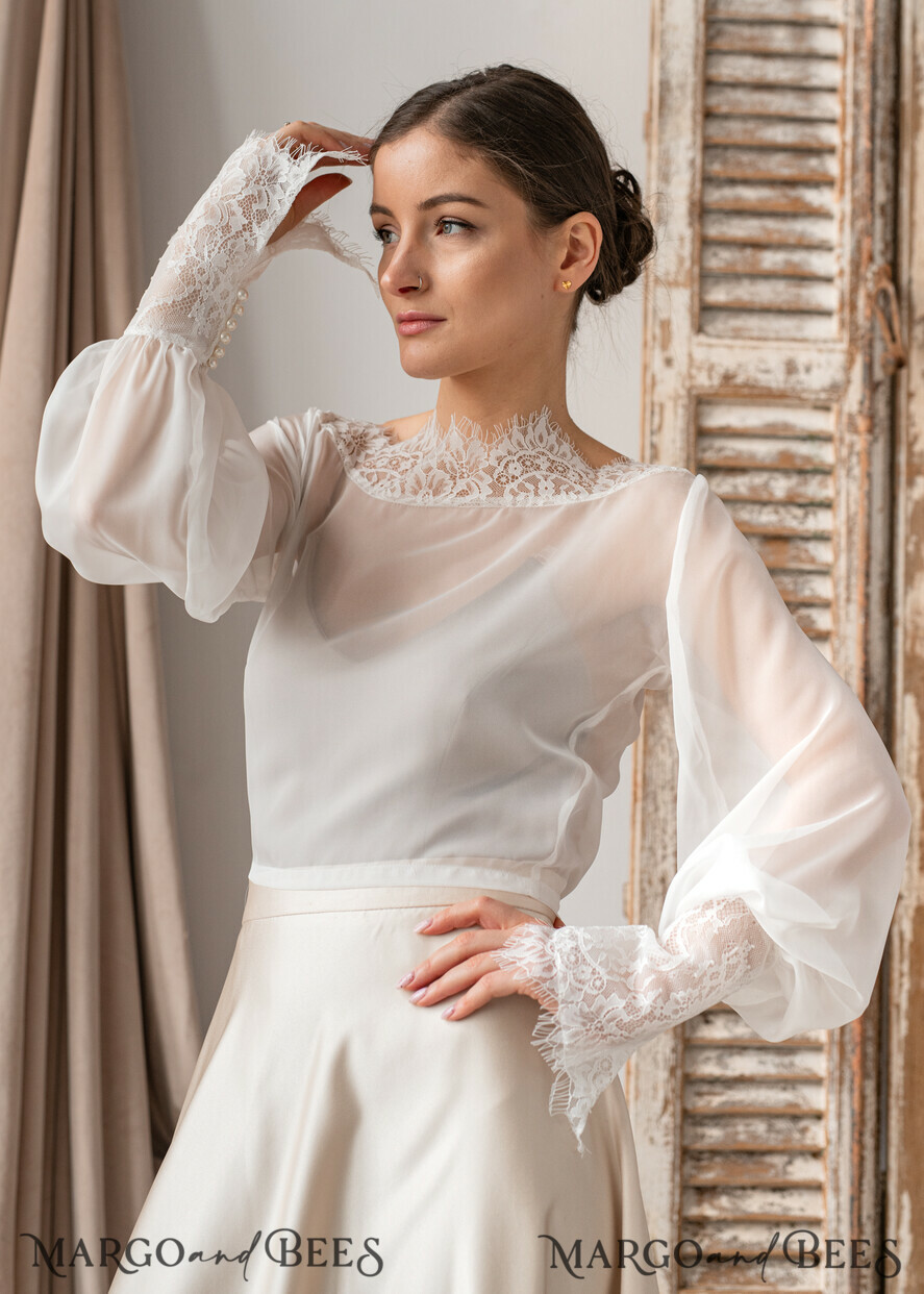 BRIDE bolero, robes, garter LACE WEDDING BOLERO Ivory Silk and Lace Wedding bolero long sleeve, Shrug Women Wedding, Bridal Backless Coverup, Ivory Blouse for Bride, Bridal Lace Blouse, dress capalet