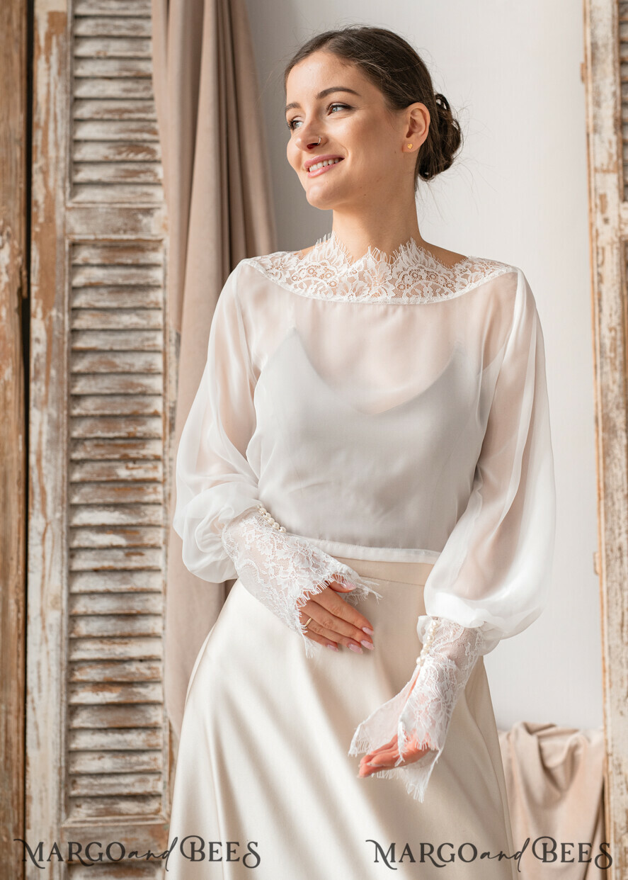 BRIDE bolero, robes, garter LACE WEDDING BOLERO Ivory Silk and Lace Wedding bolero long sleeve, Shrug Women Wedding, Bridal Backless Coverup, Ivory Blouse for Bride, Bridal Lace Blouse, dress capalet