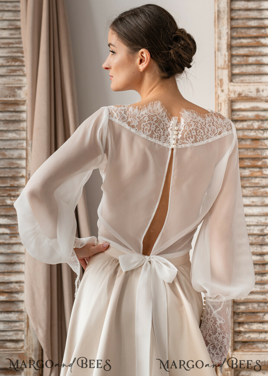 BRIDE bolero, robes, garter LACE WEDDING BOLERO Ivory Silk and Lace Wedding bolero long sleeve, Shrug Women Wedding, Bridal Backless Coverup, Ivory Blouse for Bride, Bridal Lace Blouse, dress capalet