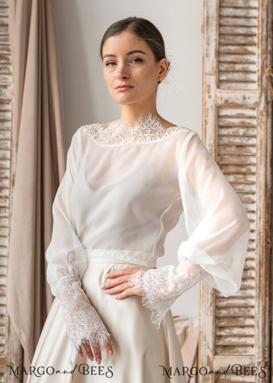 BRIDE bolero, robes, garter LACE WEDDING BOLERO Ivory Silk and Lace Wedding bolero long sleeve, Shrug Women Wedding, Bridal Backless Coverup, Ivory Blouse for Bride, Bridal Lace Blouse, dress capalet