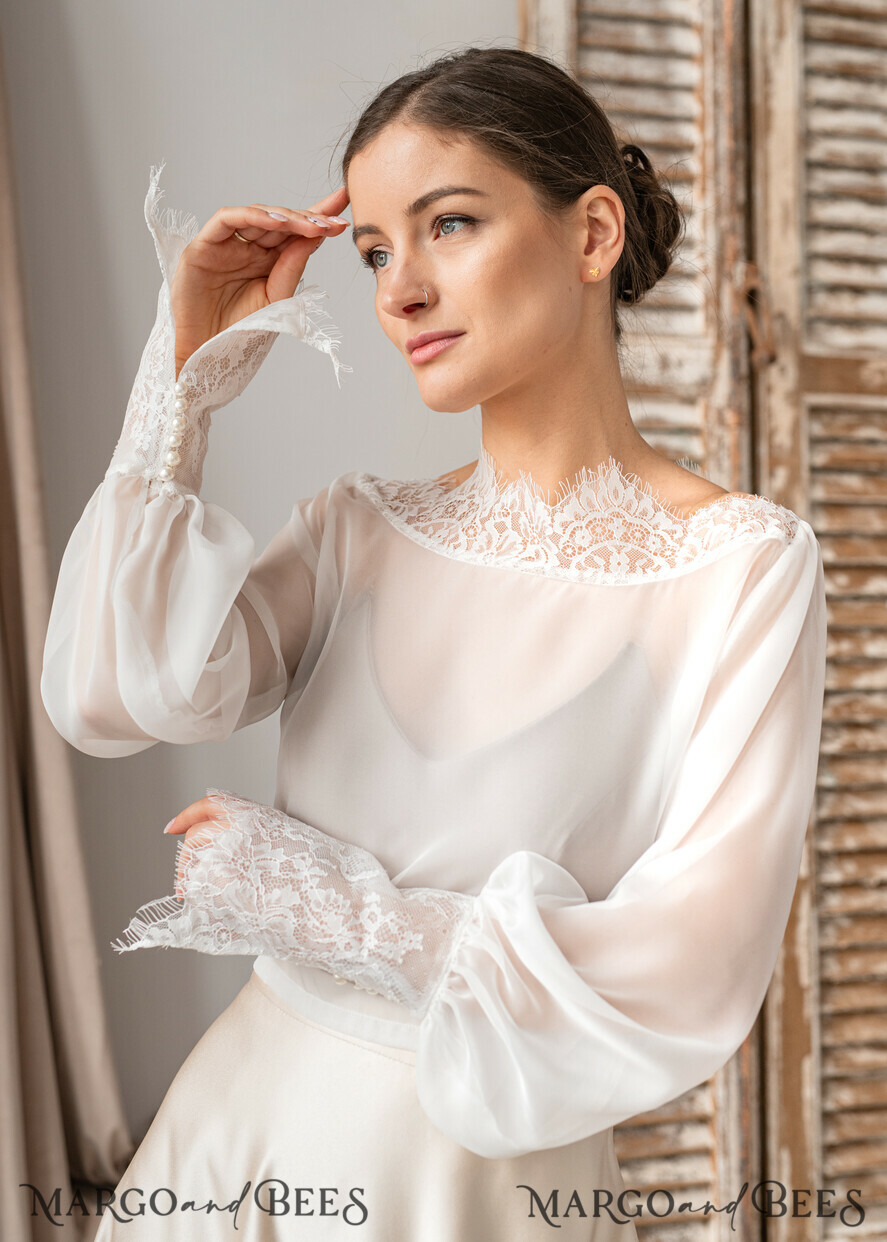 BRIDE bolero, robes, garter LACE WEDDING BOLERO Ivory Silk and Lace Wedding bolero long sleeve, Shrug Women Wedding, Bridal Backless Coverup, Ivory Blouse for Bride, Bridal Lace Blouse, dress capalet