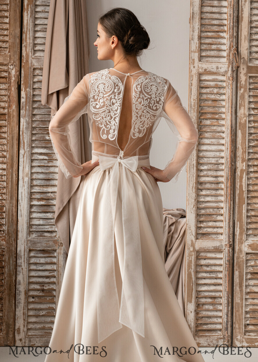 BRIDE bolero, robes, garter LACE WEDDING BOLERO Ivory Lace Wedding bolero long sleeve, Shrug Women Wedding, Bridal Backless Coverup, Nude Blouse for Bride, Wedding Dress Topper
