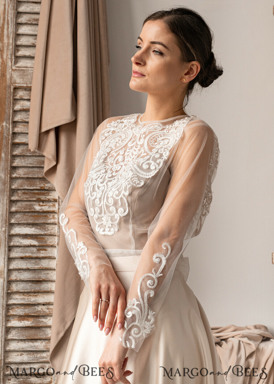 BRIDE bolero, robes, garter LACE WEDDING BOLERO Ivory Lace Wedding bolero long sleeve, Shrug Women Wedding, Bridal Backless Coverup, Nude Blouse for Bride, Wedding Dress Topper
