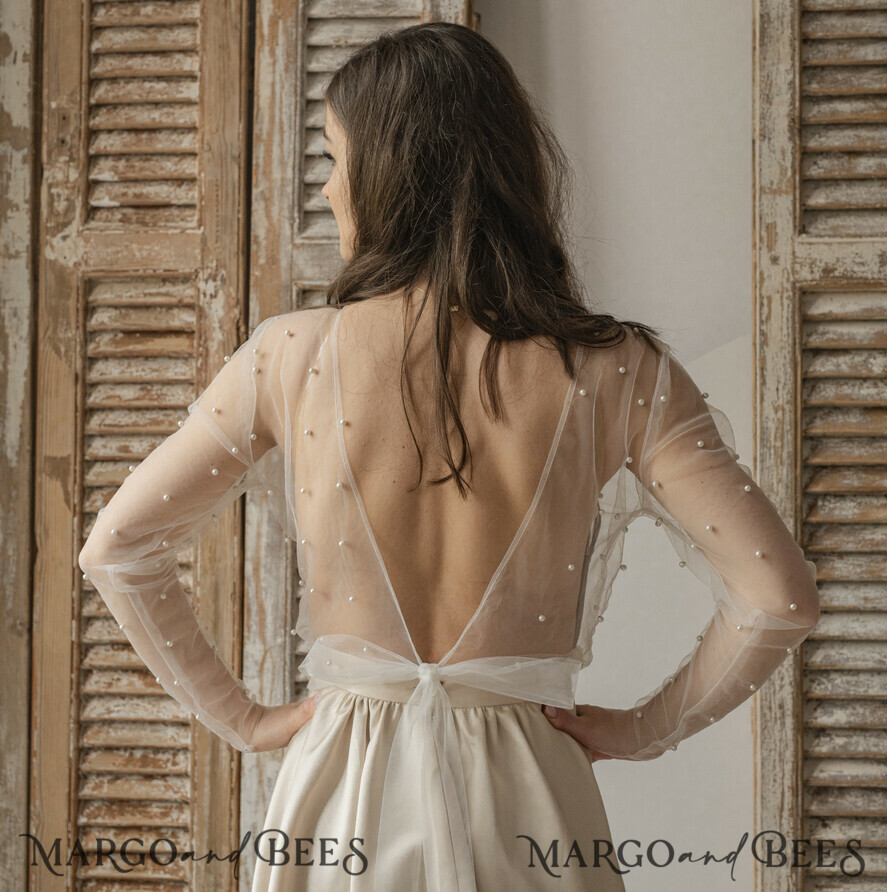 BRIDE bolero, robes, garter LACE WEDDING BOLERO Ivory tulle Beaded Bare Back Wedding bolero long sleeve, Shrug Women Wedding, Bridal Coverup with pearls , Ivory Blouse for Bride, Bridal Tulle Blouse, dress capalet