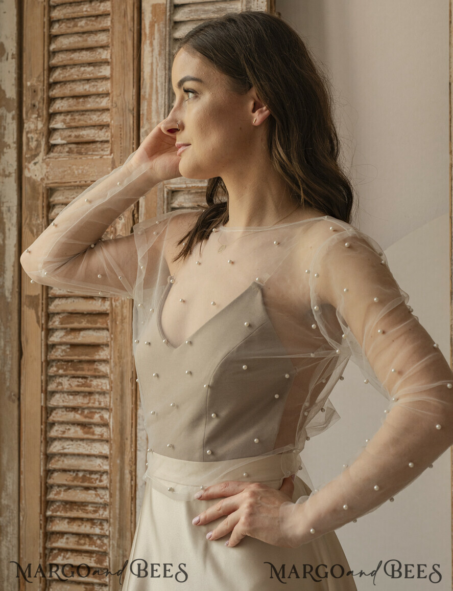 BRIDE bolero, robes, garter LACE WEDDING BOLERO Ivory tulle Beaded Bare Back Wedding bolero long sleeve, Shrug Women Wedding, Bridal Coverup with pearls , Ivory Blouse for Bride, Bridal Tulle Blouse, dress capalet