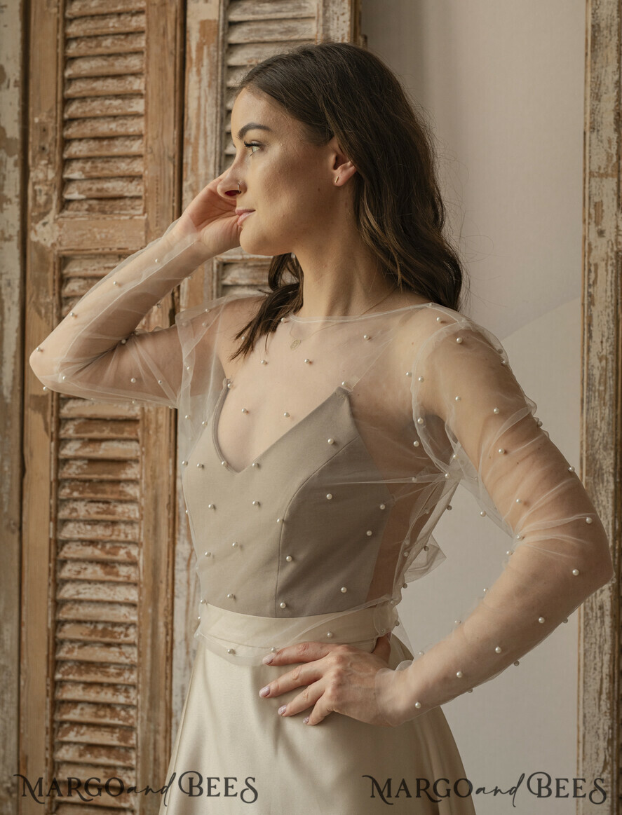 BRIDE bolero, robes, garter LACE WEDDING BOLERO Ivory tulle Beaded Bare Back Wedding bolero long sleeve, Shrug Women Wedding, Bridal Coverup with pearls , Ivory Blouse for Bride, Bridal Tulle Blouse, dress capalet