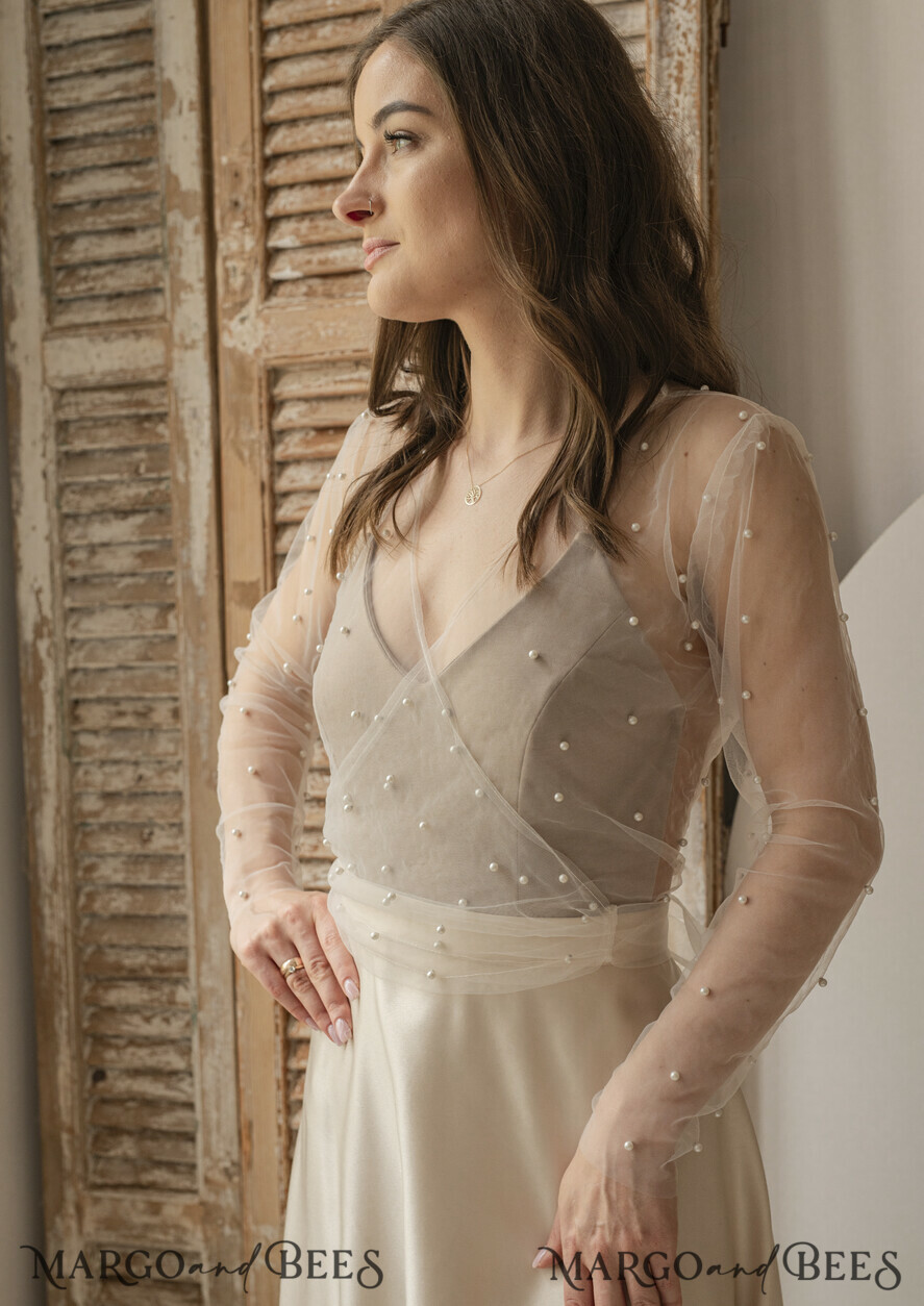 BRIDE bolero, robes, garter LACE WEDDING BOLERO Ivory tulle Beaded Wedding bolero long sleeve, Shrug Women Wedding, Bridal Coverup with pearls , Ivory Blouse for Bride, Bridal Tulle Blouse, dress capalet