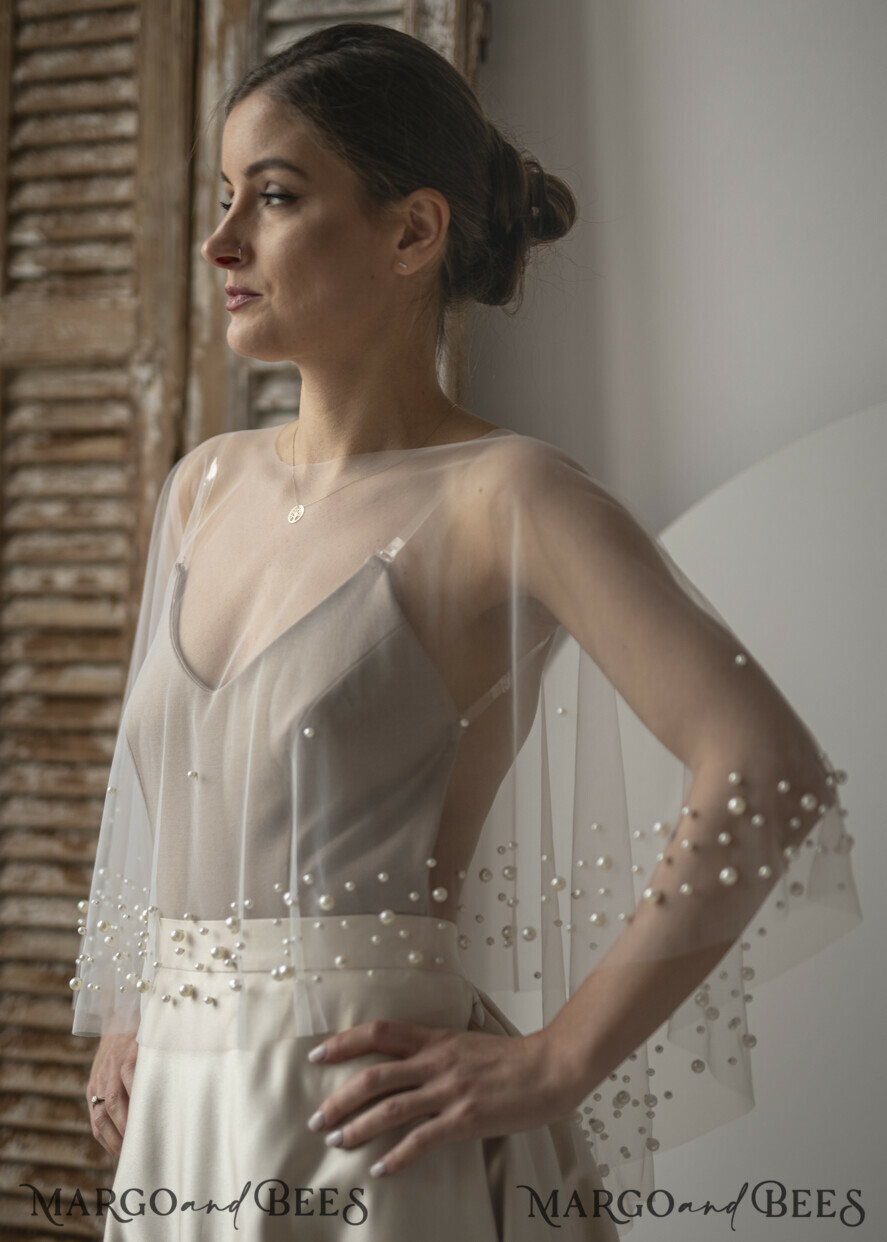 BRIDE bolero, robes, garter LACE WEDDING BOLERO Ivory tulle Wedding bolero, Shrug Women Wedding, Bridal Coverup, Ivory Blouse for Bride, Bridal Tulle Blouse, dress capalet