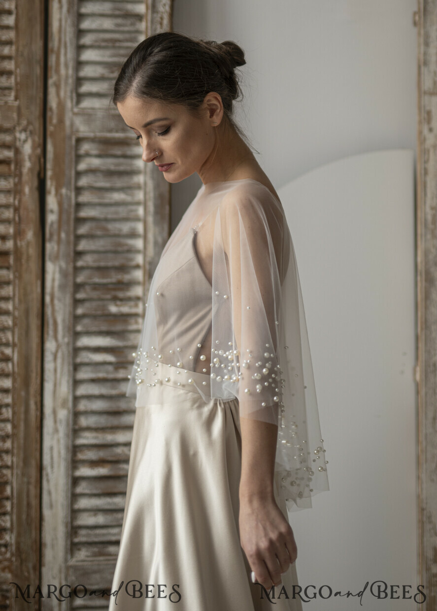 BRIDE bolero, robes, garter LACE WEDDING BOLERO Ivory tulle Wedding bolero, Shrug Women Wedding, Bridal Coverup, Ivory Blouse for Bride, Bridal Tulle Blouse, dress capalet
