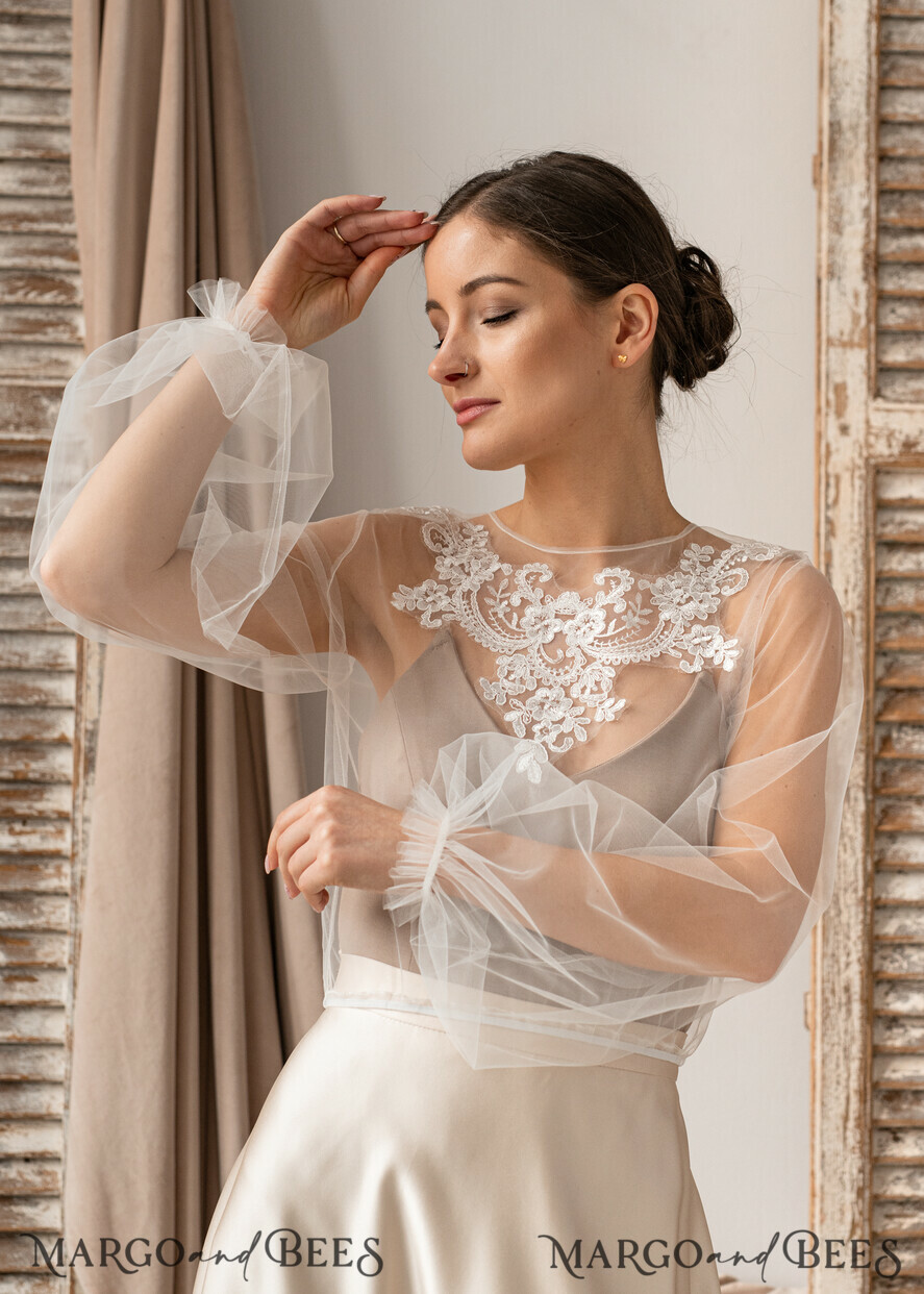 BRIDE bolero, robes, garter LACE WEDDING BOLERO Ivory Lace Wedding bolero long sleeve, Shrug Women Wedding, Bridal Backless Coverup, Ivory Blouse for Bride, Bridal Lace Blouse, dress capalet