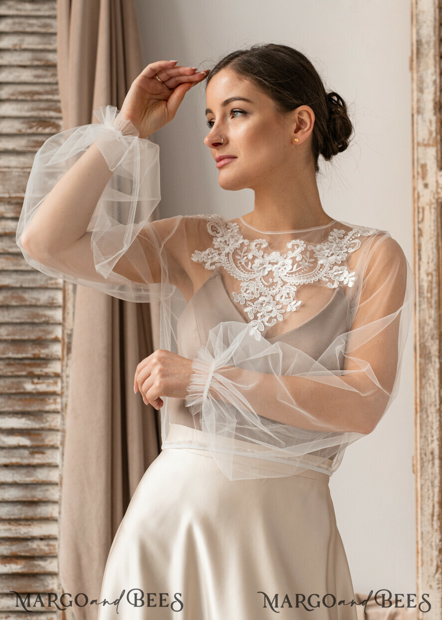 BRIDE bolero, robes, garter LACE WEDDING BOLERO Ivory Lace Wedding bolero long sleeve, Shrug Women Wedding, Bridal Backless Coverup, Ivory Blouse for Bride, Bridal Lace Blouse, dress capalet