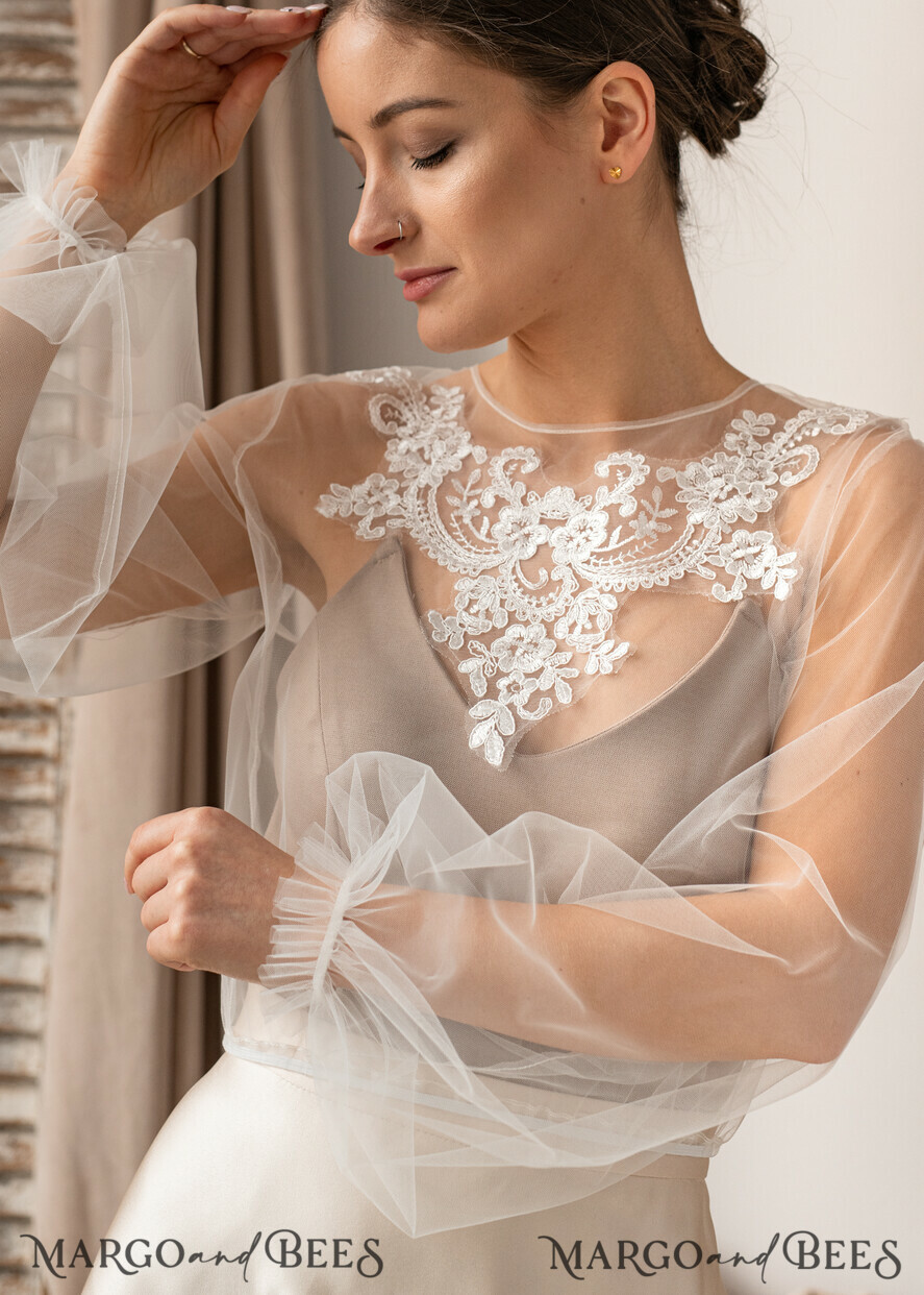 BRIDE bolero, robes, garter LACE WEDDING BOLERO Ivory Lace Wedding bolero long sleeve, Shrug Women Wedding, Bridal Backless Coverup, Ivory Blouse for Bride, Bridal Lace Blouse, dress capalet