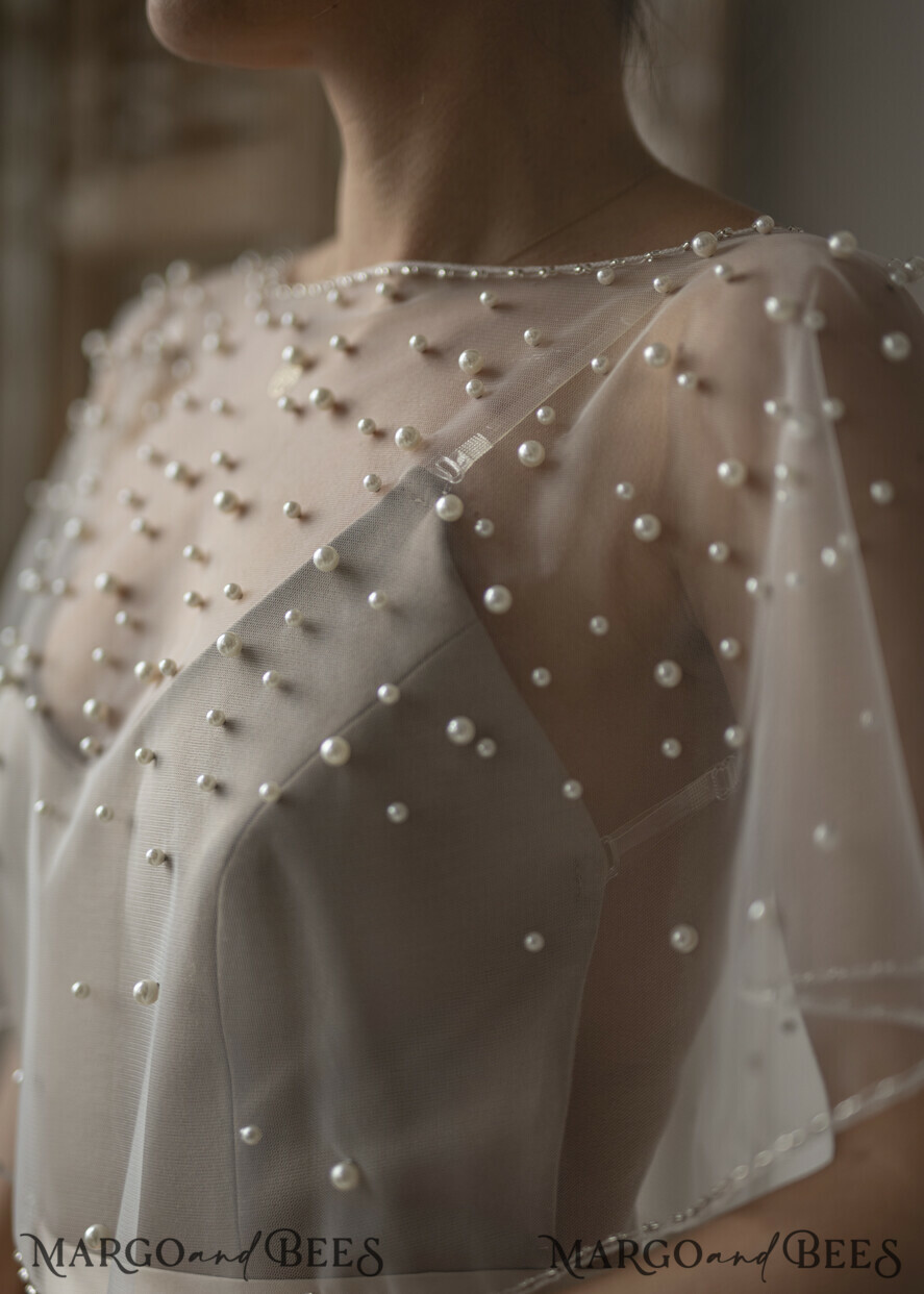 BRIDE bolero, robes, garter LACE WEDDING BOLERO Ivory tulle Wedding bolero, Shrug Women Wedding, Bridal Coverup, Ivory Blouse for Bride, Bridal Tulle Blouse, dress capalet
