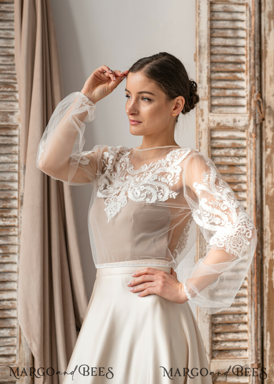 BRIDE bolero, robes, garter LACE WEDDING BOLERO Ivory Lace Wedding bolero puff sleeve, Shrug Women Wedding, Bridal Backless Coverup, Ivory Blouse for Bride, Bridal Lace Blouse, dress capalet