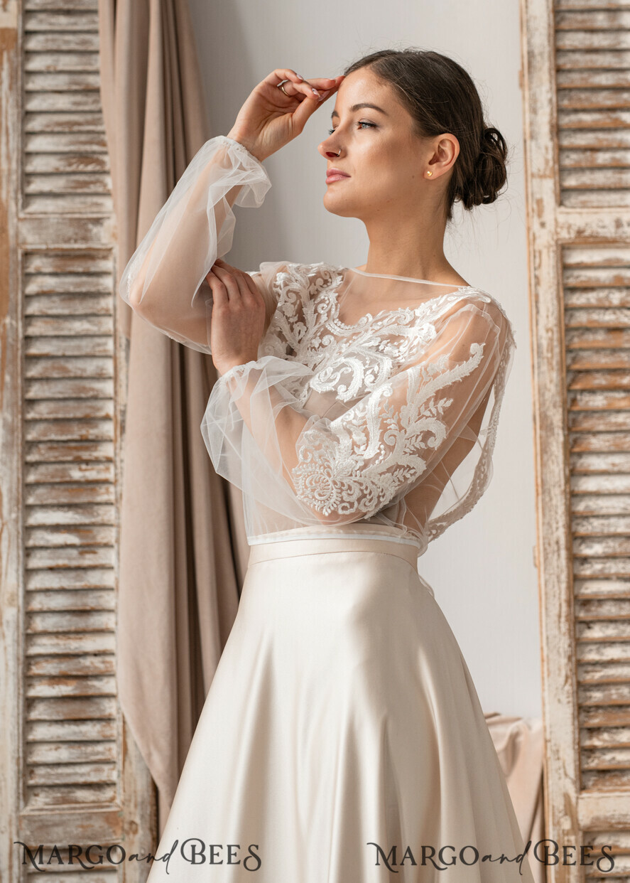 BRIDE bolero, robes, garter LACE WEDDING BOLERO Ivory Lace Wedding bolero puff sleeve, Shrug Women Wedding, Bridal Backless Coverup, Ivory Blouse for Bride, Bridal Lace Blouse, dress capalet