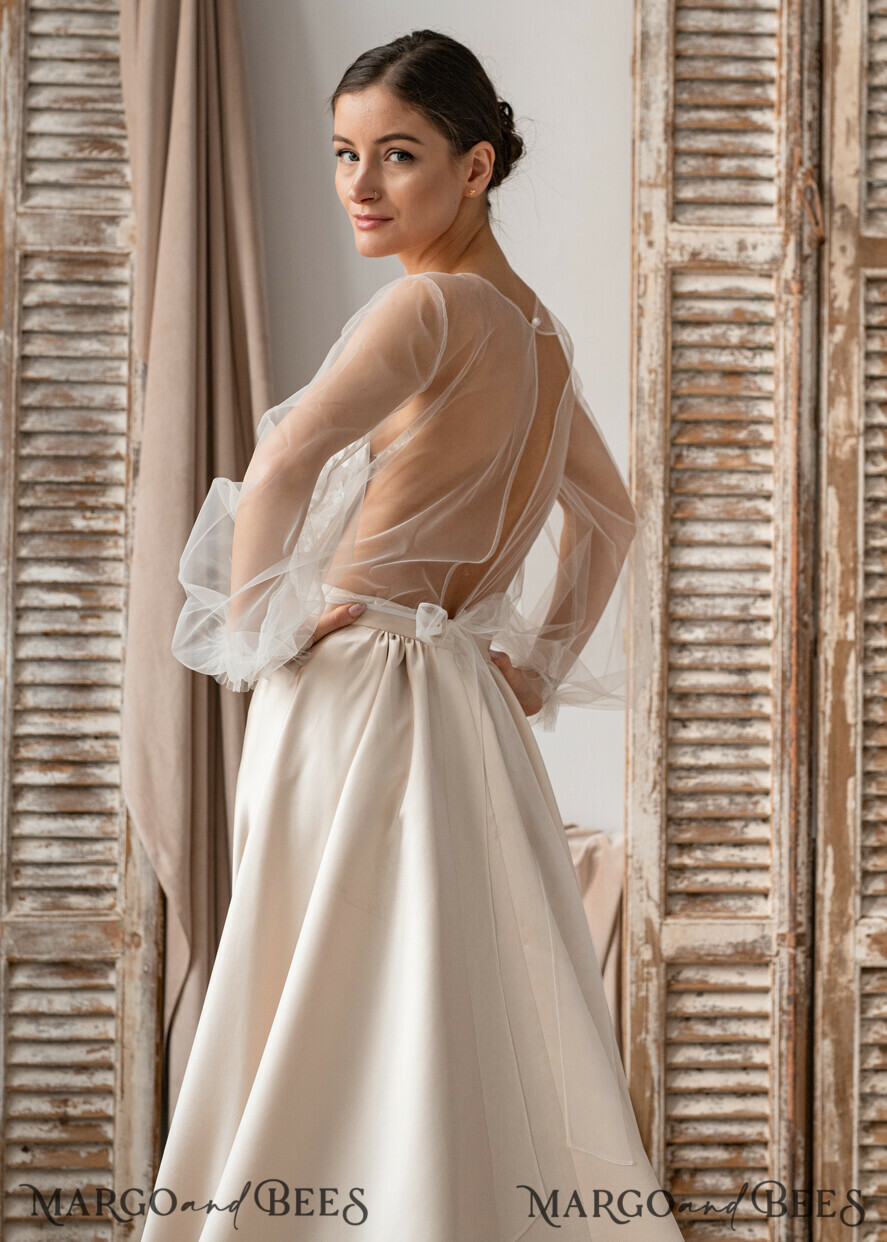 BRIDE bolero, robes, garter LACE WEDDING BOLERO Ivory Lace Wedding bolero long sleeve, Shrug Women Wedding, Bridal Backless Coverup, Ivory Blouse for Bride, Bridal Lace Blouse, dress capalet