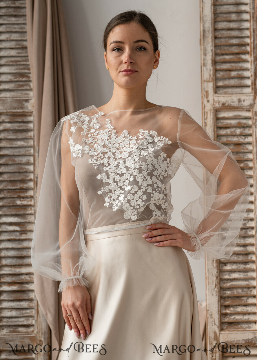 BRIDE bolero, robes, garter LACE WEDDING BOLERO Ivory Lace Wedding bolero long sleeve, Shrug Women Wedding, Bridal Backless Coverup, Ivory Blouse for Bride, Bridal Lace Blouse, dress capalet