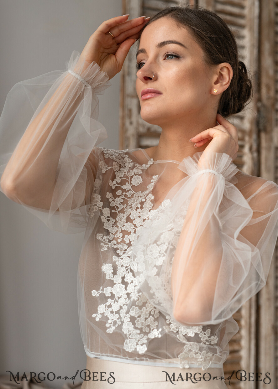 BRIDE bolero, robes, garter LACE WEDDING BOLERO Ivory Lace Wedding bolero long sleeve, Shrug Women Wedding, Bridal Backless Coverup, Ivory Blouse for Bride, Bridal Lace Blouse, dress capalet