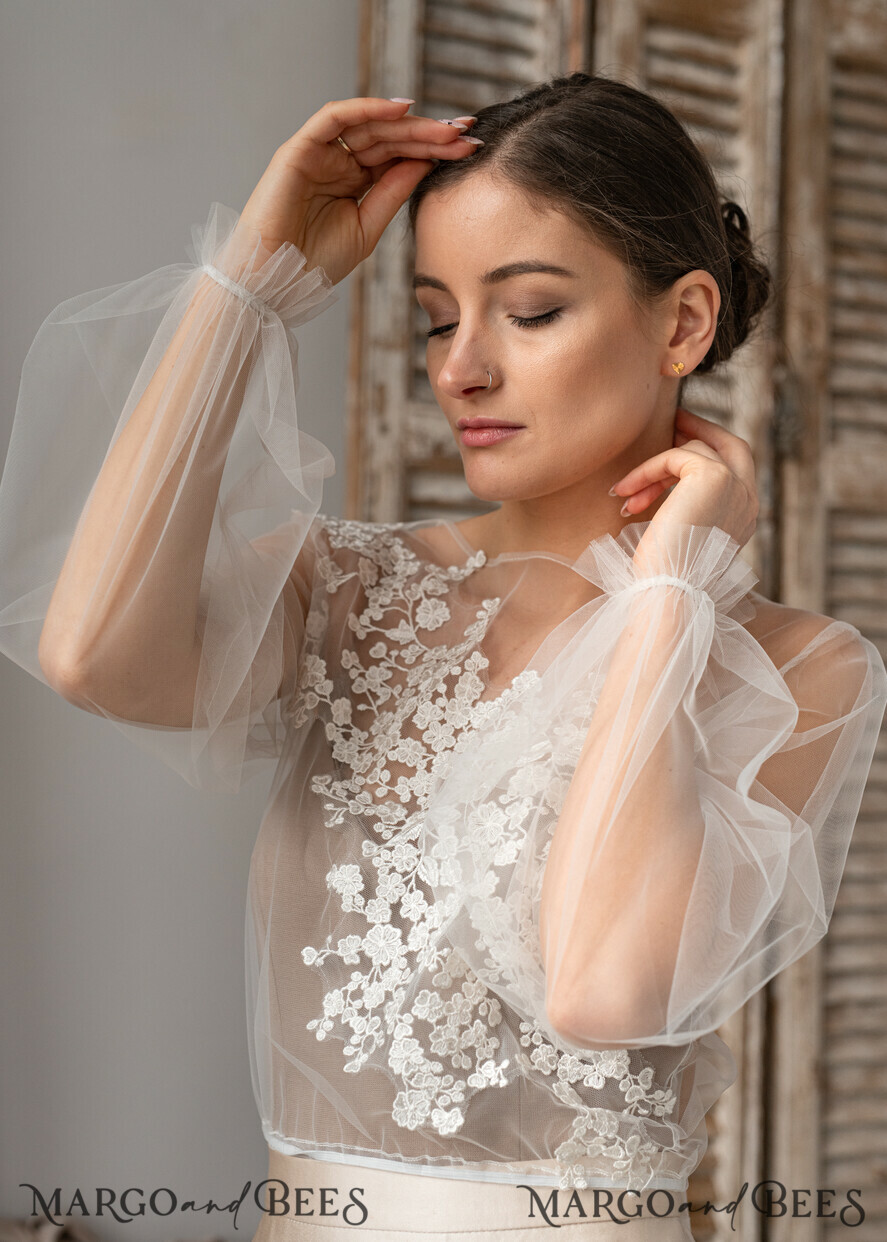 BRIDE bolero, robes, garter LACE WEDDING BOLERO Ivory Lace Wedding bolero long sleeve, Shrug Women Wedding, Bridal Backless Coverup, Ivory Blouse for Bride, Bridal Lace Blouse, dress capalet