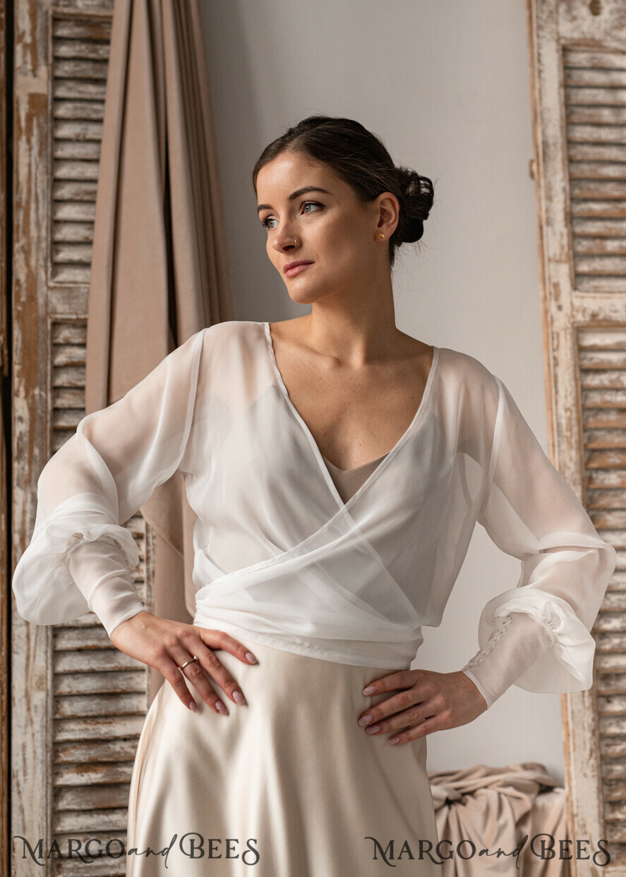 BRIDE bolero, robes, garter LACE WEDDING BOLERO Ivory Silk Wedding bolero long sleeve, Shrug Women Wedding, Bridal Modest Coverup, Boho Blouse for Bride, Bridal Lace Blouse, dress capalet