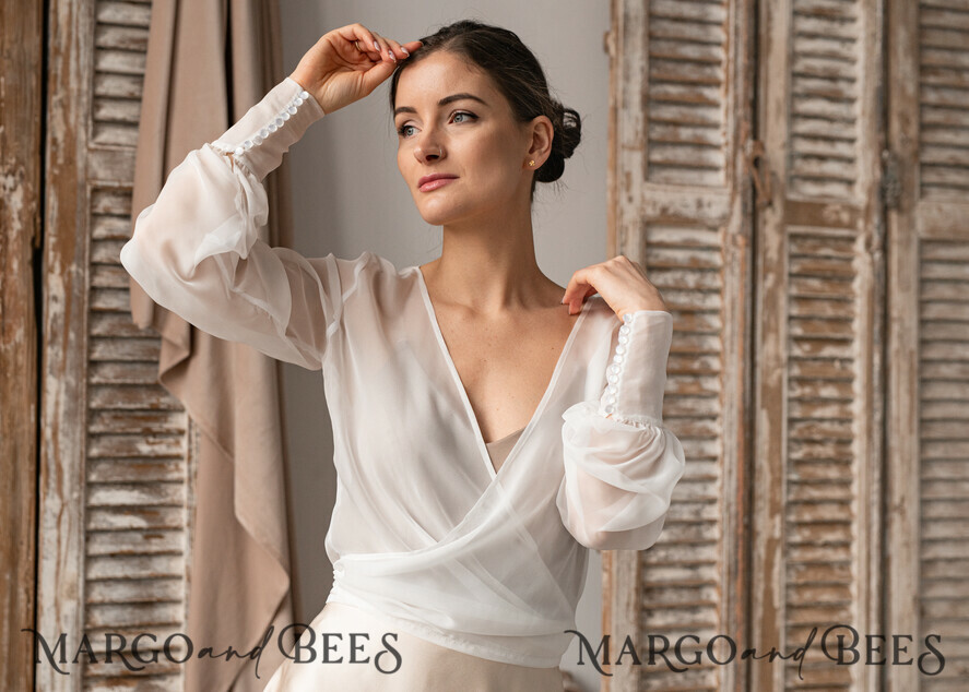 BRIDE bolero, robes, garter LACE WEDDING BOLERO Ivory Silk Wedding bolero long sleeve, Shrug Women Wedding, Bridal Modest Coverup, Boho Blouse for Bride, Bridal Lace Blouse, dress capalet