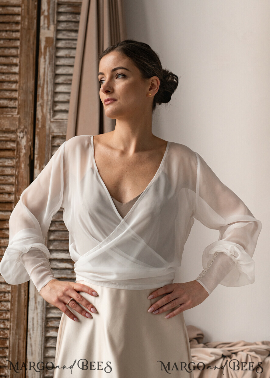 BRIDE bolero, robes, garter LACE WEDDING BOLERO Ivory Silk Wedding bolero long sleeve, Shrug Women Wedding, Bridal Modest Coverup, Boho Blouse for Bride, Bridal Lace Blouse, dress capalet