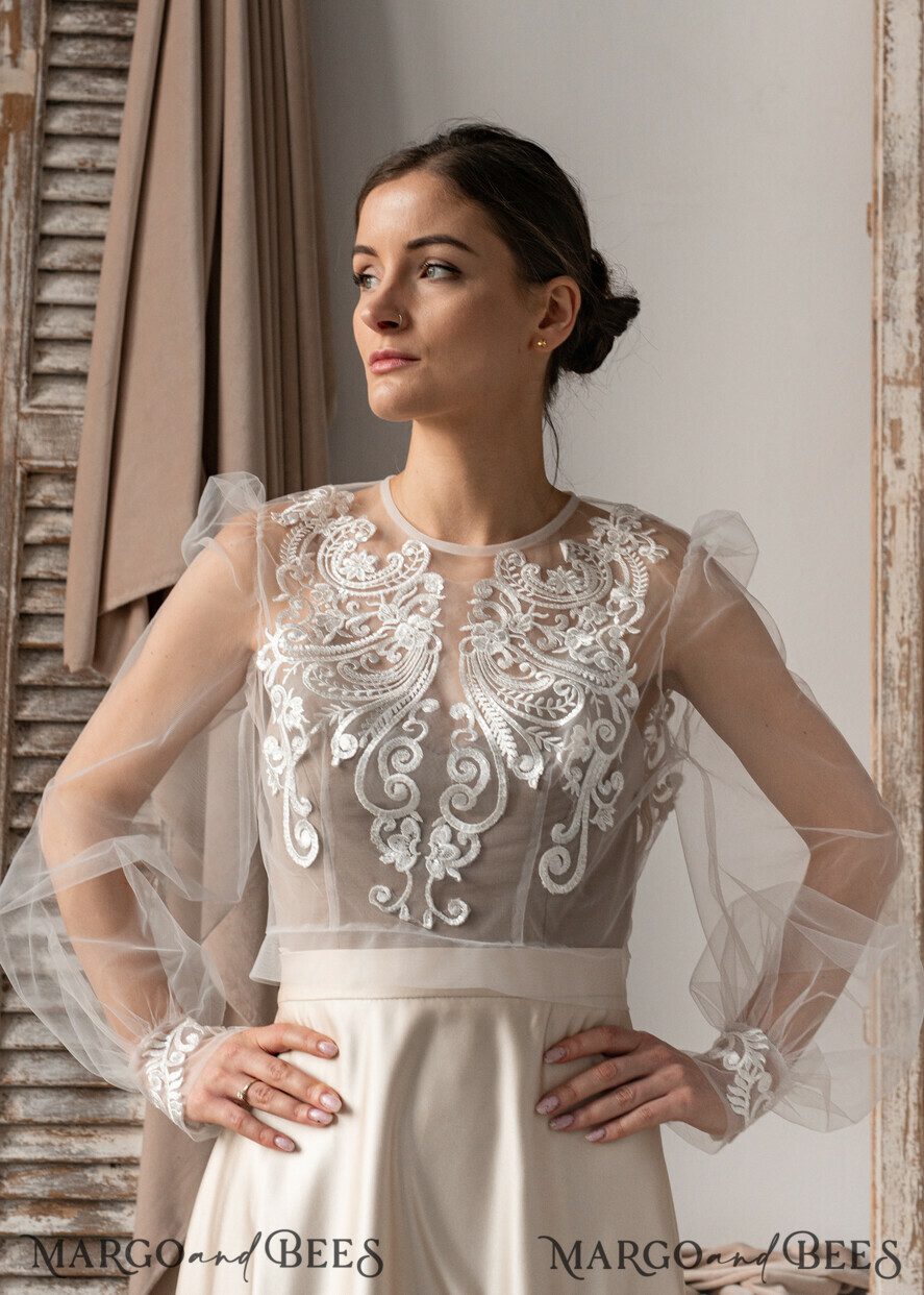 BRIDE bolero, robes, garter LACE WEDDING BOLERO Ivory Lace Wedding bolero long sleeve, Shrug Women Wedding, Bridal Backless Coverup, Boho Blouse for Bride, Wedding Dress Topper