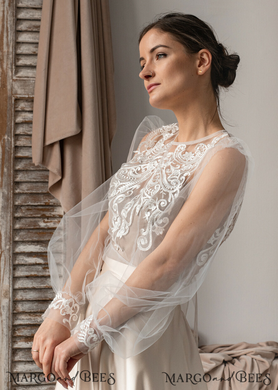 BRIDE bolero, robes, garter LACE WEDDING BOLERO Ivory Lace Wedding bolero long sleeve, Shrug Women Wedding, Bridal Backless Coverup, Boho Blouse for Bride, Wedding Dress Topper