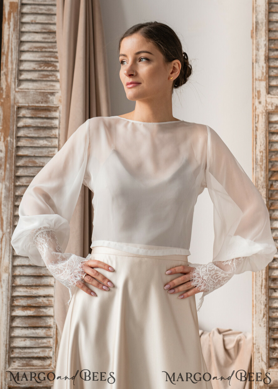 BRIDE bolero, robes, garter LACE WEDDING BOLERO Ivory Silk and Lace Wedding bolero long sleeve, Shrug Women Wedding, Bridal Backless Coverup, Ivory Blouse for Bride, Bridal Lace Blouse, dress capalet