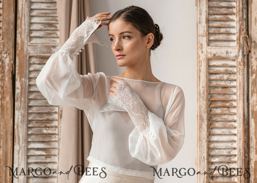 BRIDE bolero, robes, garter LACE WEDDING BOLERO Ivory Silk and Lace Wedding bolero long sleeve, Shrug Women Wedding, Bridal Backless Coverup, Ivory Blouse for Bride, Bridal Lace Blouse, dress capalet