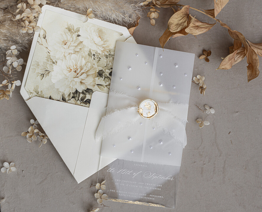 WEDDING INVITATIONS plexi acrylic mirror Ivory Beaded Wrapping Wedding Invitations, Elegant Clear Acrylic Wedding Cards, Plexi Transparent Wedding Invites, Wedding Invitation Suite with Pearls