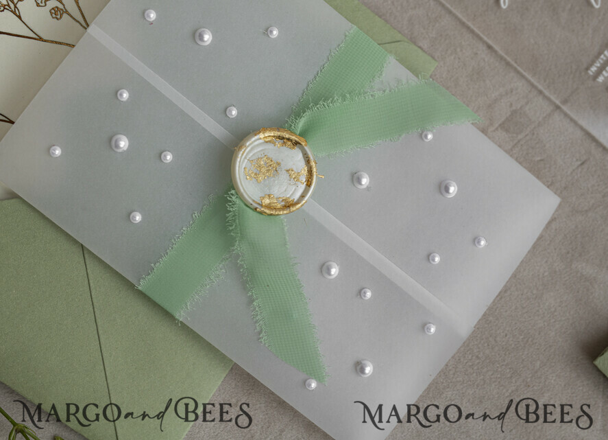 WEDDING INVITATIONS plexi acrylic mirror Sage Green Frozen Transparent Baby Breath Wedding Invitations, Elegant Garden Gypsophila Wedding Cards, Greenery Acrylic Wedding Invites, Clear Plexi Wedding Invitation Suite