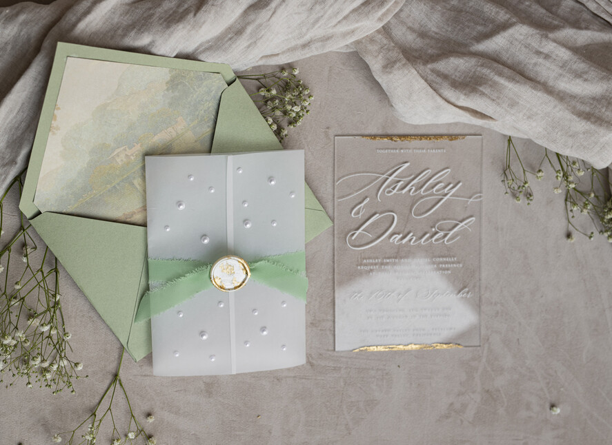 WEDDING INVITATIONS plexi acrylic mirror Ivory Beaded Wrapping Wedding Invitations, Elegant Clear Acrylic Wedding Cards, Plexi Transparent Wedding Invites, Wedding Invitation Suite with Pearls