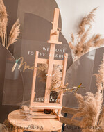 TABLE DECOR SIGNS Acrylic table decor Numbers Acrylic Arch Table menu, Clear Acrylic and gold Sign, Gold Plexi Table Numbers, Luxury Wedding Table Decor, Wedding Signage Golden table numbers, editable text 24