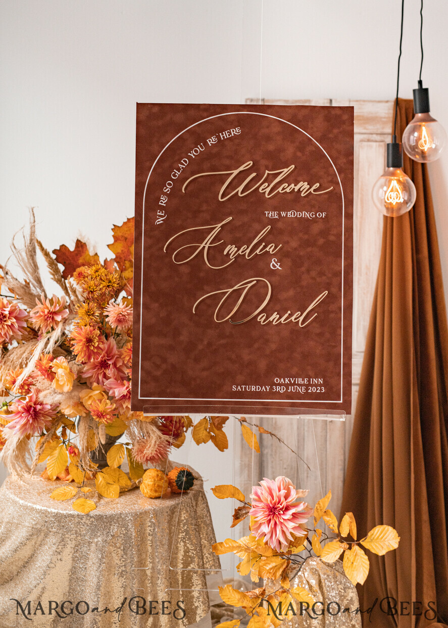 Should Your Ex Get a Wedding Invitation? Here's How to Actually Decide