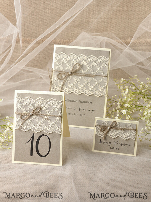 MENU & PROGRAMS rustikal Rustikales Hochzeitsprogramm mit Spitze, Scheunenhochzeitsprogramm, eco-romantische personalisierte Karten mit Jute, einfaches rustikales Spitzenhochzeitsprogramm, elegantes Heft braune Hochzeitskarten