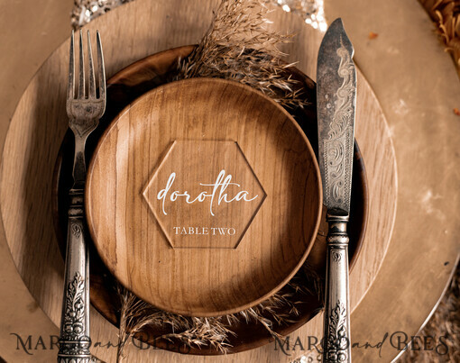 PLACE CARDS / TABLE CARDS Acrylic Gold Clear / Wood 3D Modern Hexagon Acrylic Place Cards, Wedding Place Cards, Geometric Clear Name Card premium, Luxury Seating Card, White Text and Transparent Acrylic Escort Card