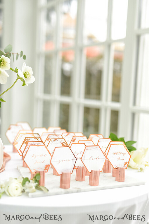 PLACE CARDS / TABLE CARDS Luxury Premium Glitter/ Gold/ Silver/ Rose Gold Elegant Geometric Copper Wedding Place Cards, Modern Name Tags for Your Wedding Tables, Unique Wedding Stationery, Copper foil printout, Custom Escort Cards