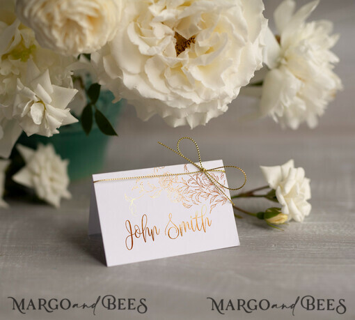 PLACE CARDS / TABLE CARDS Luxury Premium Glitter/ Gold/ Silver/ Rose Gold Romantic Gold Foil Wedding Place Cards, White Wedding Escort Card with Gold Twine, Elegant place cards, Personalized wedding decoration, Editable Text Name Card