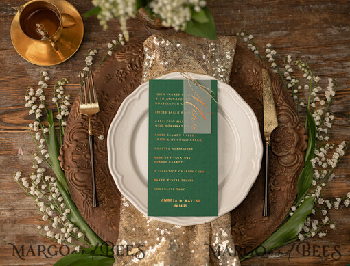 MENU & PROGRAMS Glitzer/ Luxus Premium Smaragdgrünes, golden glänzendes Hochzeitsmenü, grünes und goldenes Folien-Hochzeitstischmenü, modernes Abendmenü mit goldenem Bindfaden und Pergament, einfache handgemachte Hochzeitsmenüs