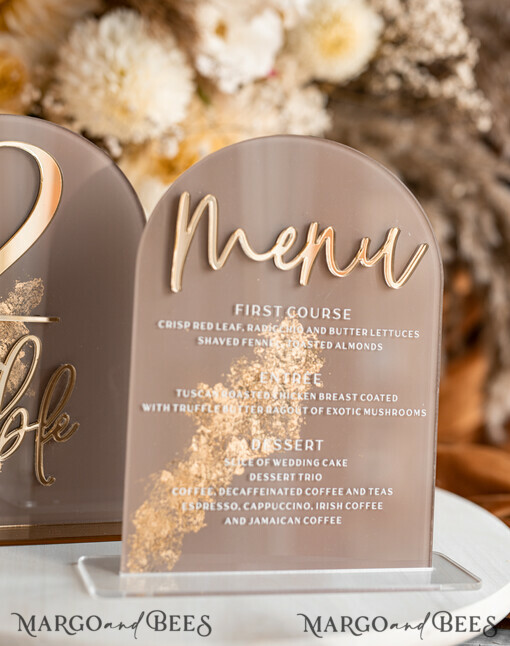 TABLE DECOR SIGNS Acryl Tischdekoration Zahlen Acrylbogen Cappuccino Tischmenü, klare Acryl- und Goldschilder, Nude-Gold Plexi Tischnummern, tanfarbene Luxus-Hochzeitstischdekoration, erdige Hochzeitsbeschilderung goldene Spiegel Tischnummern