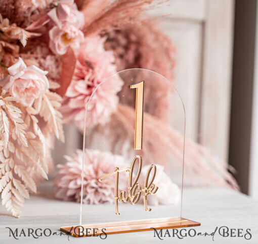 TABLE DECOR SIGNS Acrylic table decor Numbers Acrylic Arch Table Numbers, Clear Acrylic And Gold Sign, Gold Plexi Table Numbers, Luxury Wedding Table Decor, Wedding Signage Golden Mirror Table Numbers
