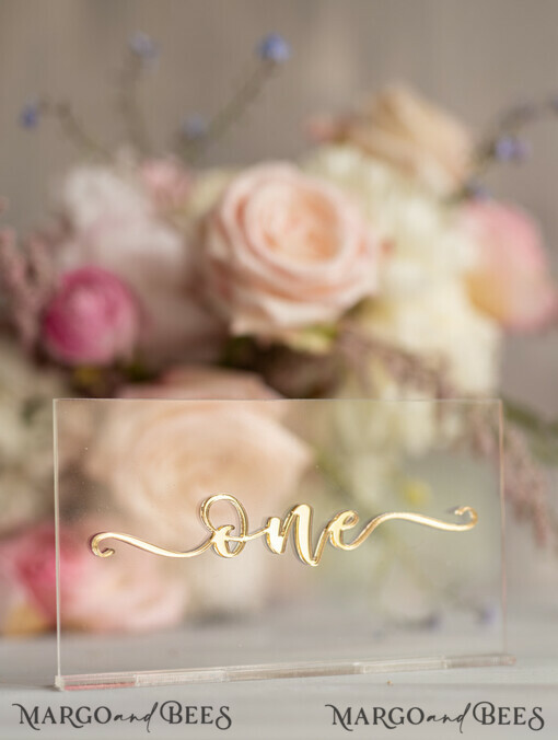 TABLE DECOR SIGNS Acrylic table decor Numbers Acrylic Table Numbers, Clear Acrylic and gold Signs, 3D Gold Plexi Table Numbers, Luxury Wedding Table Decor, Wedding Golden mirror table numbers, editable text