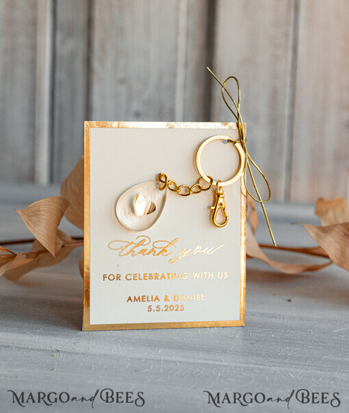 WEDDING FAVORS Resin Custom Resin Keychain Wedding Favors For Guests in bulk Custom Resin modern mirror heart  Keychain, Golden personalised Thank you gifts Teardrop Keychain with Gold-Plated Stainless Steel Hardware